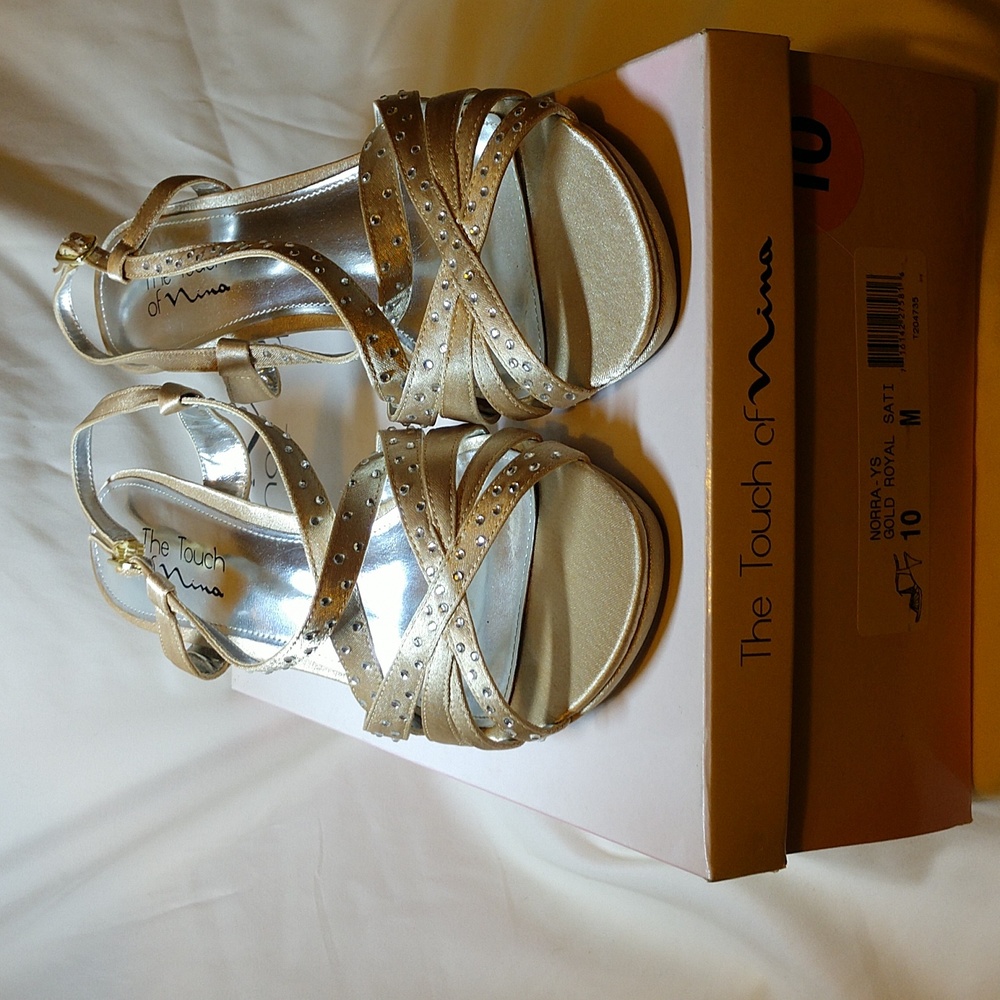Touch of Nina shoes size 10.